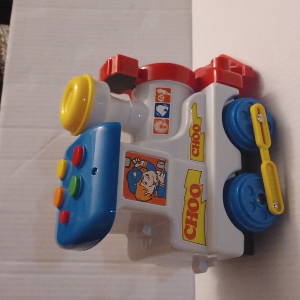 4/$30 Vintage Toy Train - Movable & Makes Sounds